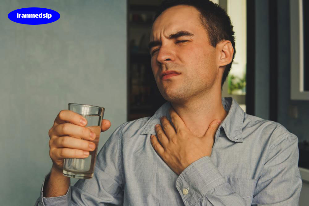 بررسی اختلال در بلع آب دهان، علل و راهکار های برطرف کننده آن